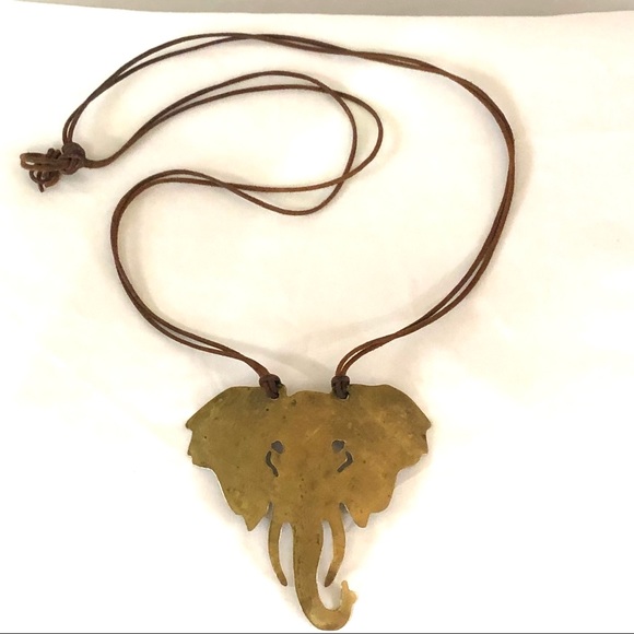 Artisan Hand Crafted Elephant on Leather Necklace. - Picture 10 of 15